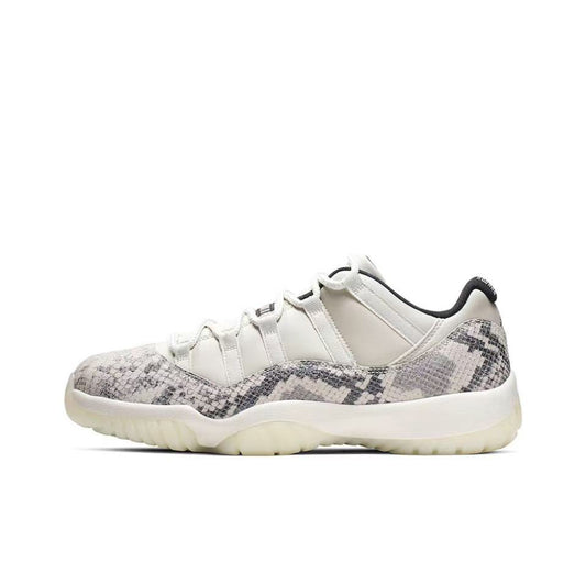 Jordan 11 Low