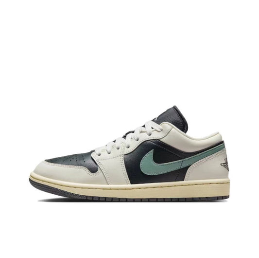 Jordan 1 Low